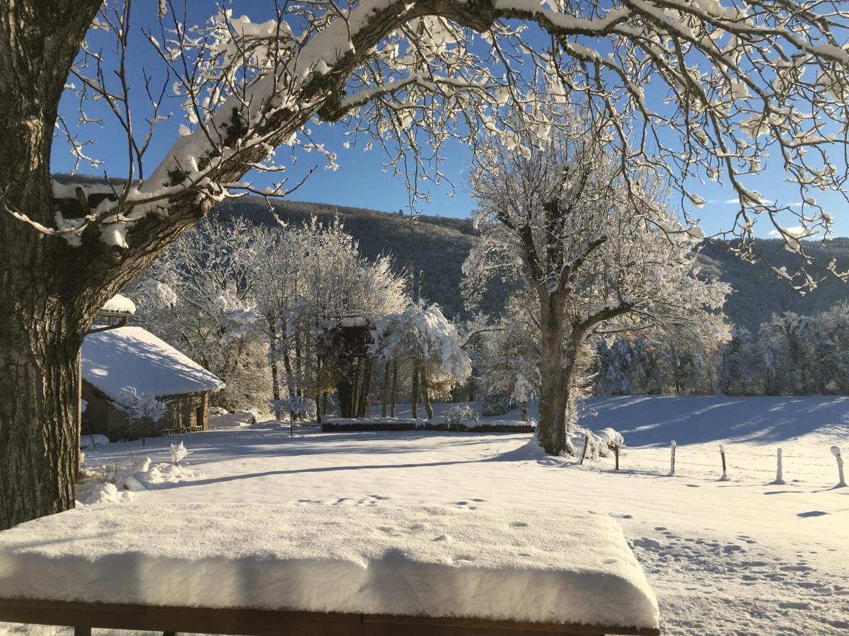 Les Granges De L'Eblouaz Bed & Breakfast Saint-Rambert-en-Bugey Exterior photo