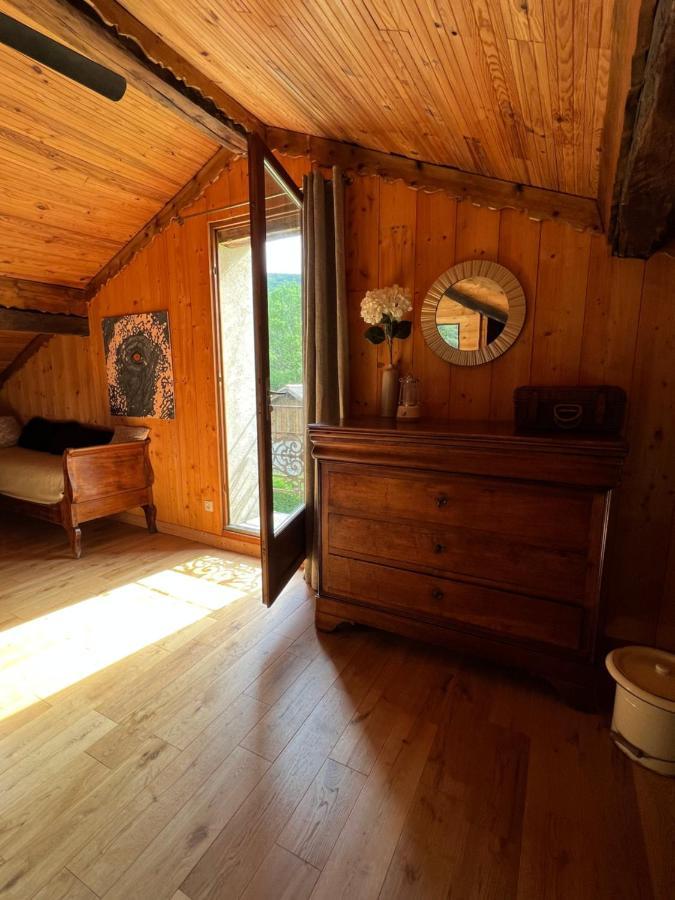 Les Granges De L'Eblouaz Bed & Breakfast Saint-Rambert-en-Bugey Exterior photo